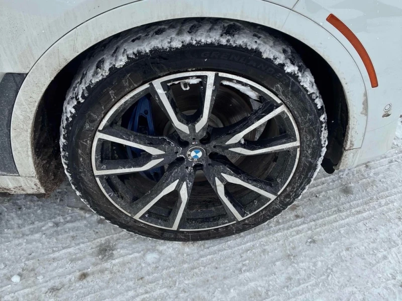 BMW X7 XDRIVE40I * FULL MAX ЕКСТРИ* ДВА ЧИФТА ГУМИ/ДЖАНТИ, снимка 6 - Автомобили и джипове - 53471049