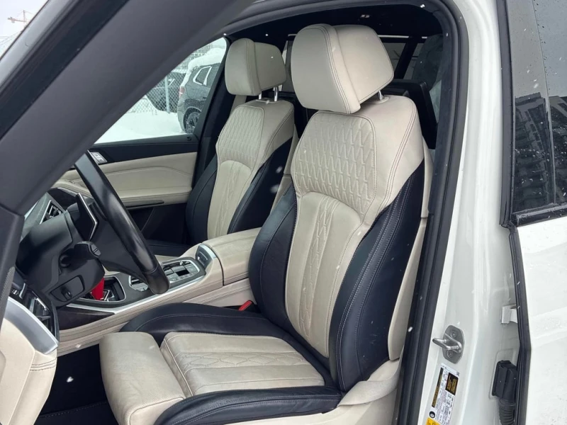 BMW X7 XDRIVE40I * FULL MAX ЕКСТРИ* ДВА ЧИФТА ГУМИ/ДЖАНТИ, снимка 11 - Автомобили и джипове - 53471049