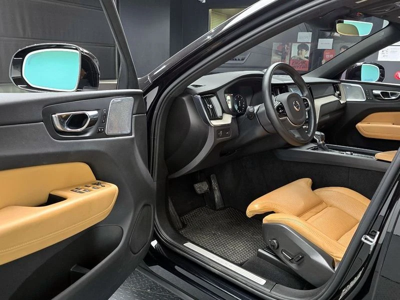 Volvo XC60 D5 Inscription| 235к.с.| ВКЛ.ТЕХНОТЕСТ, снимка 11 - Автомобили и джипове - 55170810