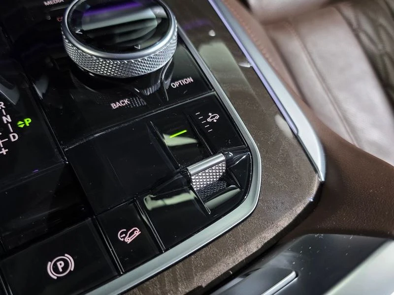 BMW X5 xDrive 40i xLine| 340�.�. | Mobile.bg � ����������� 17