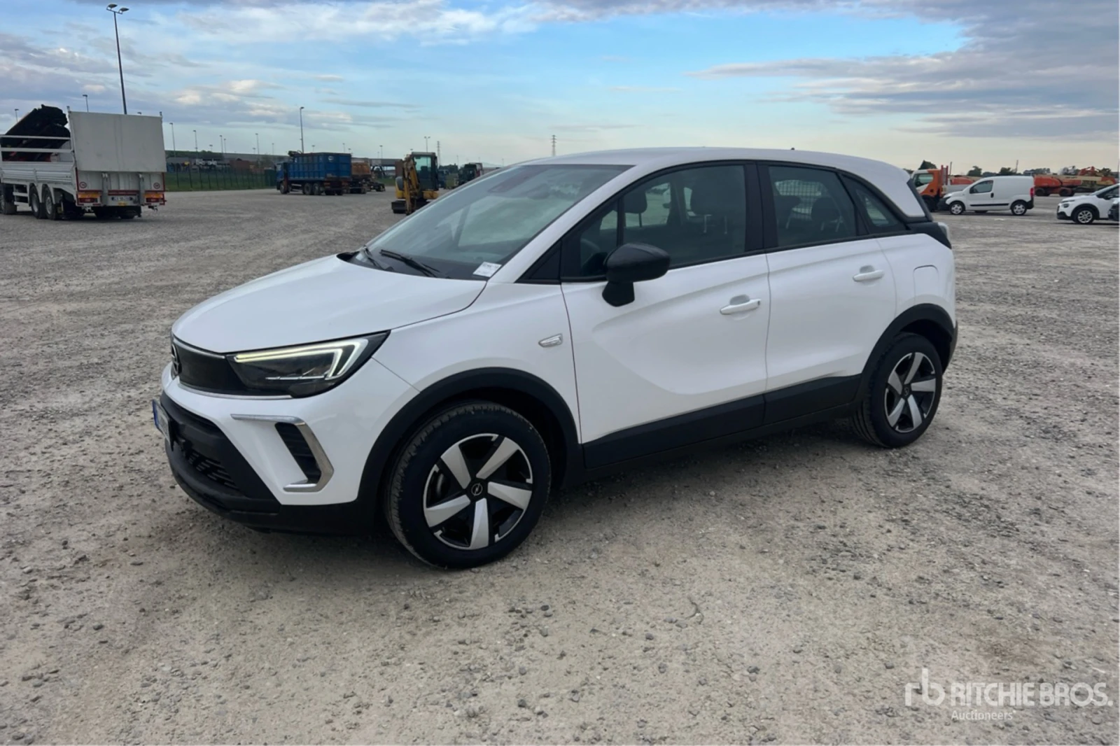 Opel Crossland X, снимка 1