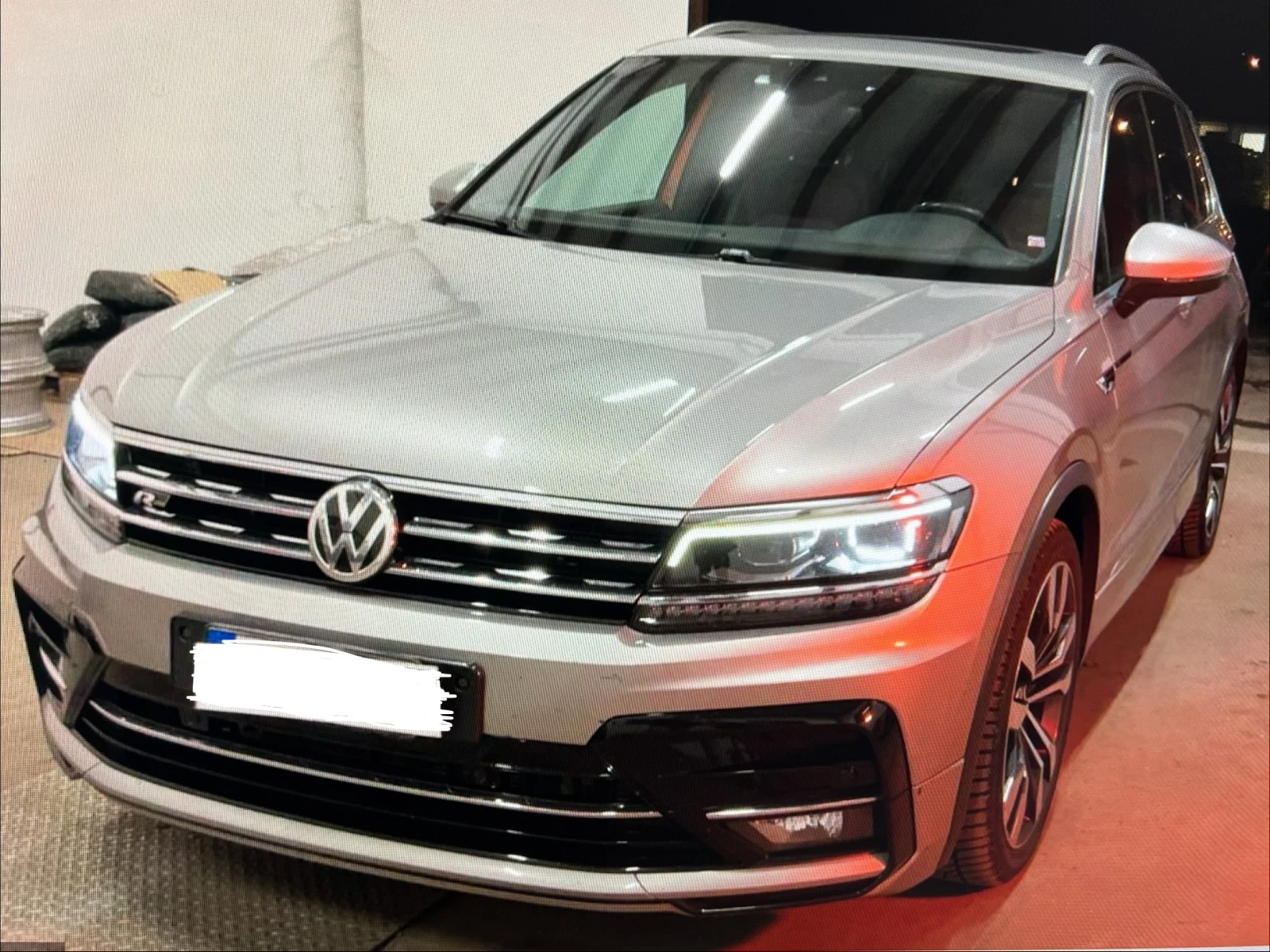 VW Tiguan 2.0TDI, 4-MOTION, R LINE, FULL SERVICE VW!!! | Mobile.bg � ����������� 1