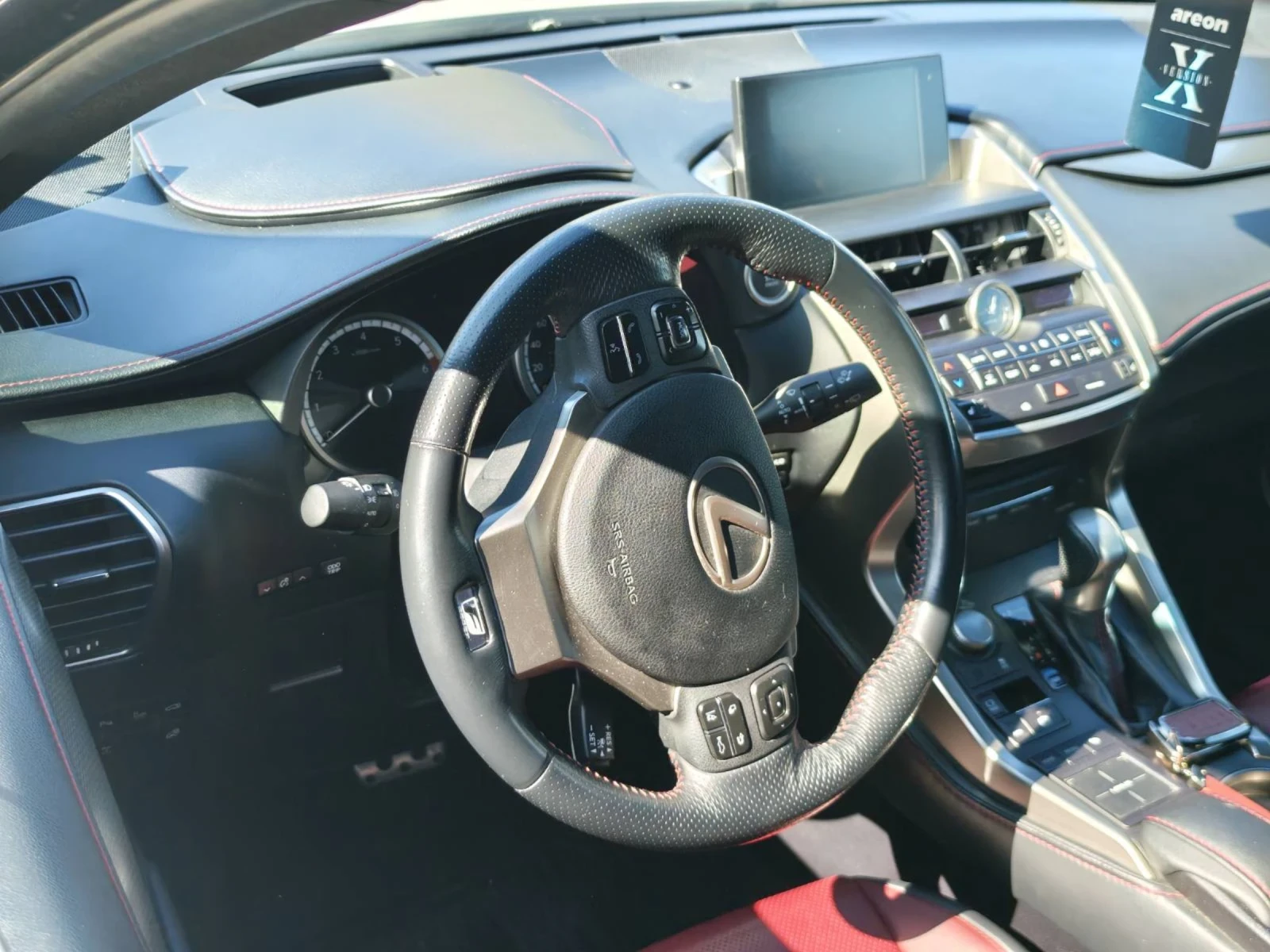 Lexus NX 200t F-sport, снимка 6 - Автомобили и джипове - 53760630