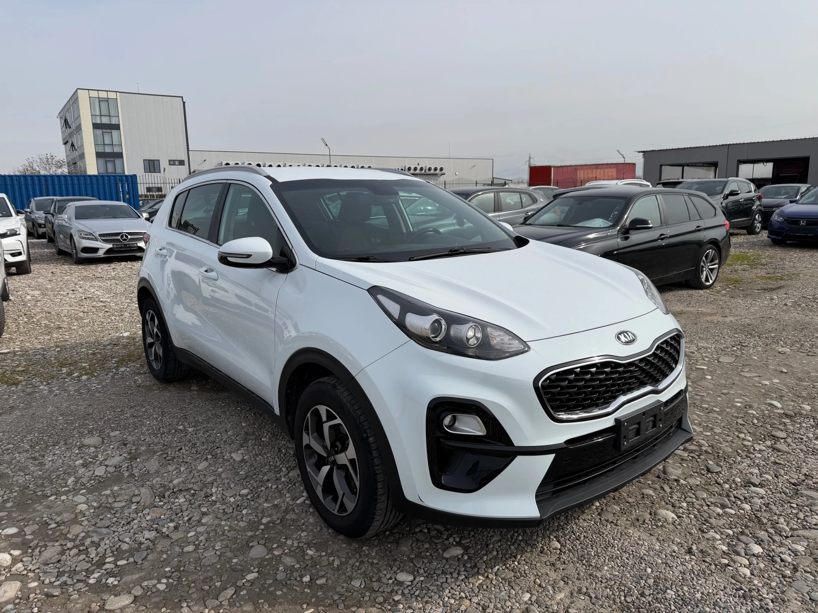 Kia Sportage 1.6 GDI(КАТО НОВA), снимка 3 - Автомобили и джипове - 53915482