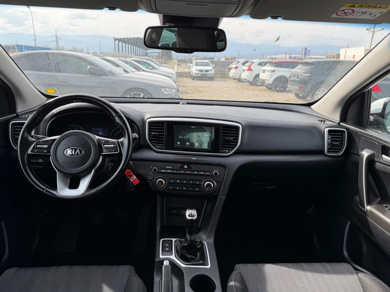 Kia Sportage 1.6 GDI(КАТО НОВA), снимка 16 - Автомобили и джипове - 53915482