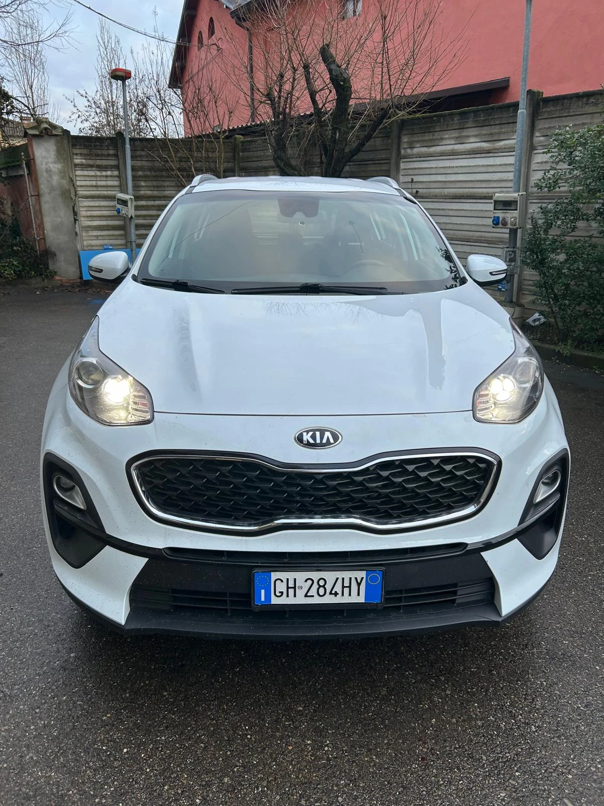 Kia Sportage, снимка 3 - Автомобили и джипове - 53964380