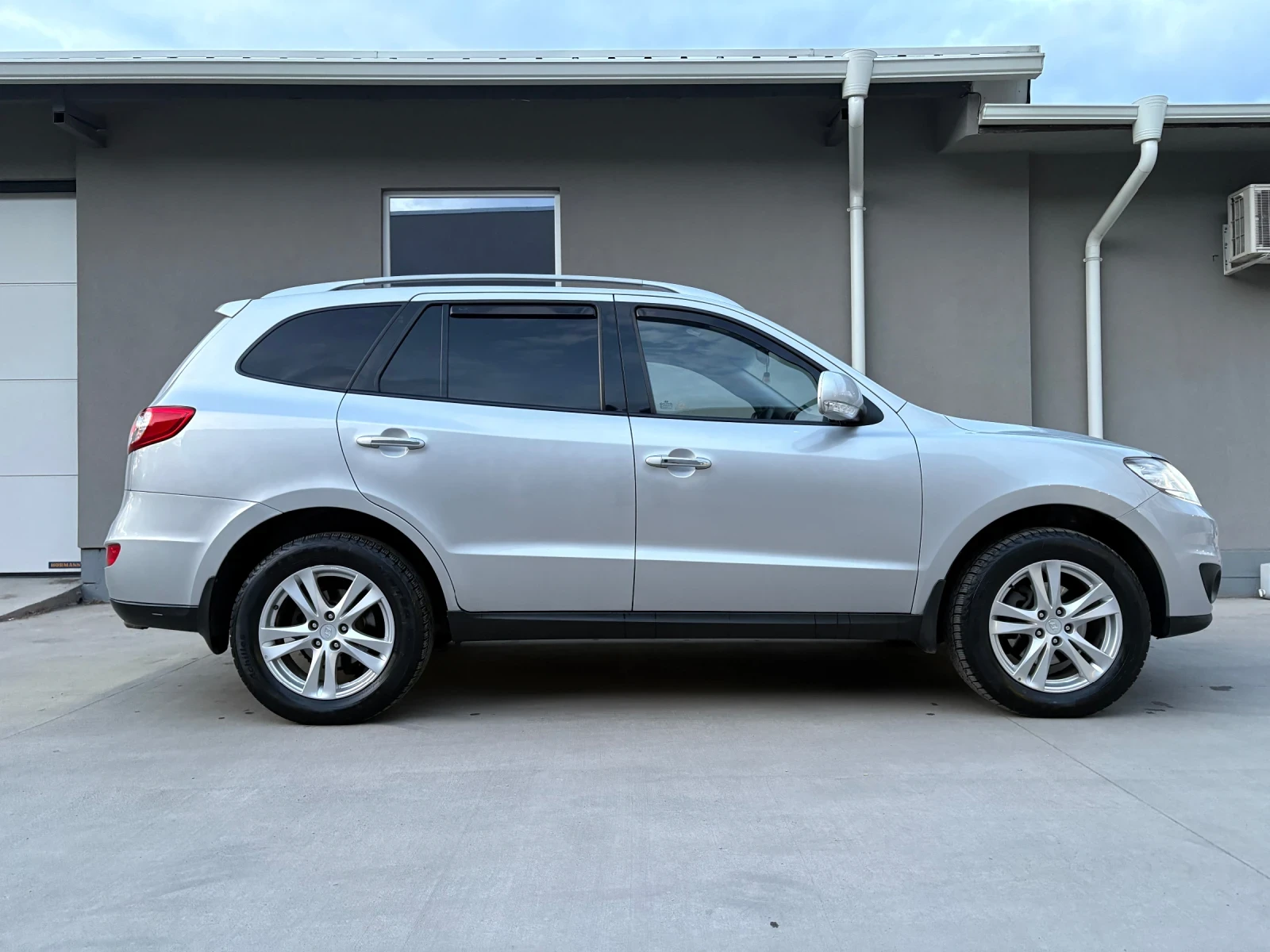 Hyundai Santa fe 2, 2 diesel 197kc Automatic Full Extras, снимка 9 - Автомобили и джипове - 54001795