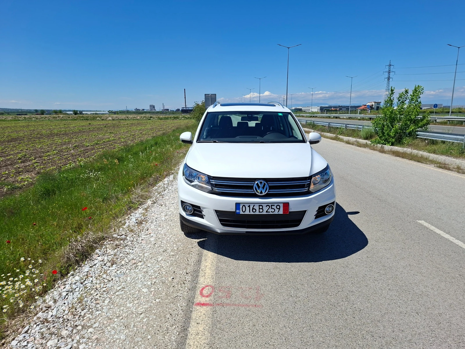 VW Tiguan 2.0 TSI 4motion Sp&Style 180ps. Швейцария, снимка 2 - Автомобили и джипове - 54595830