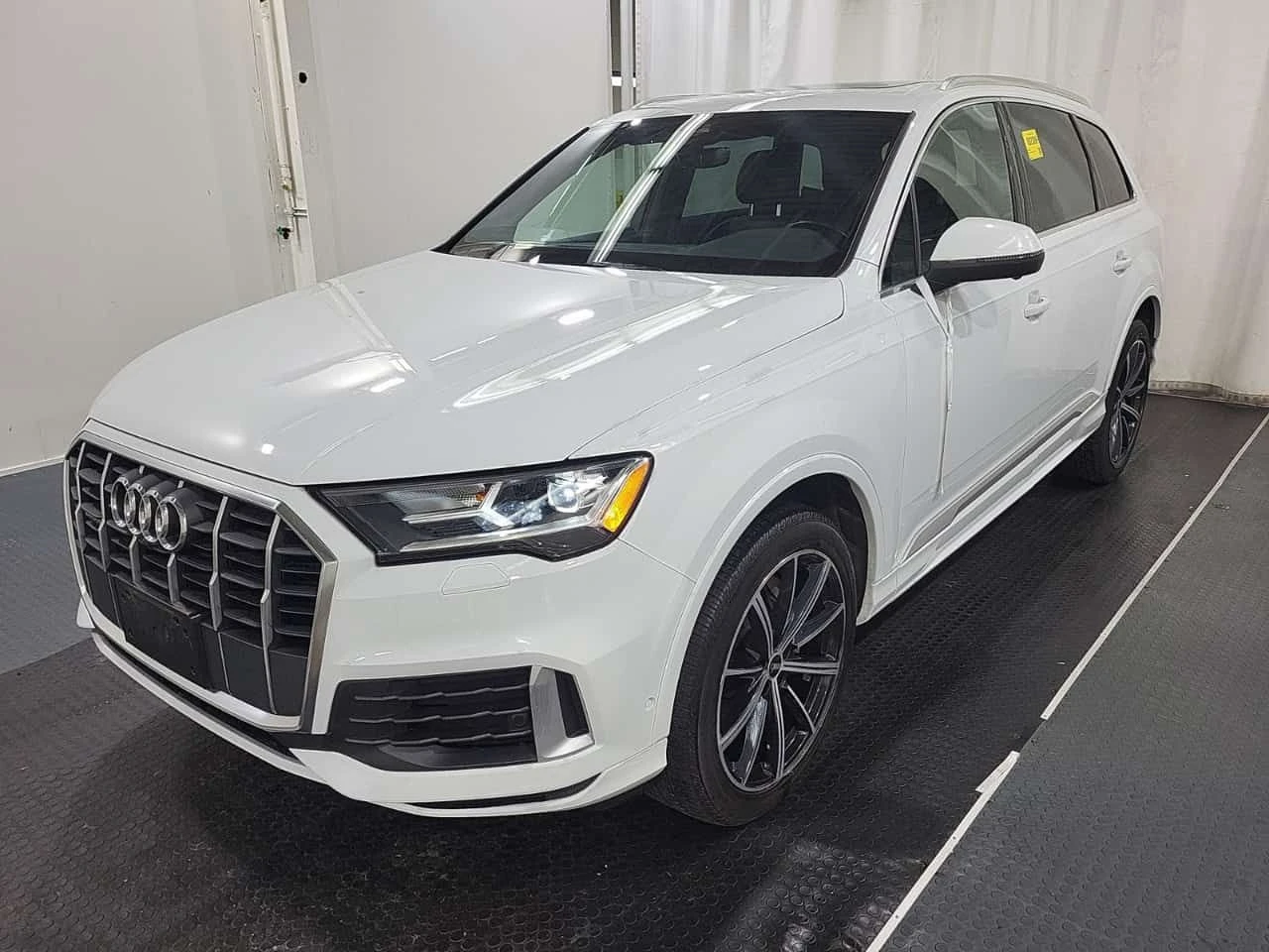 Audi Q7 PREMIUM PLUS| 360CAM| ОБДУХВАНЕ| ПАНО| АМБИЕНТ