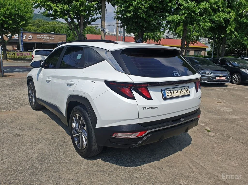 Hyundai Tucson 1.6 Turbo Premium 4x4* ПОДГРЕВ* ОБДУХВАНЕ* КАМЕРА*, снимка 5 - Автомобили и джипове - 55081340