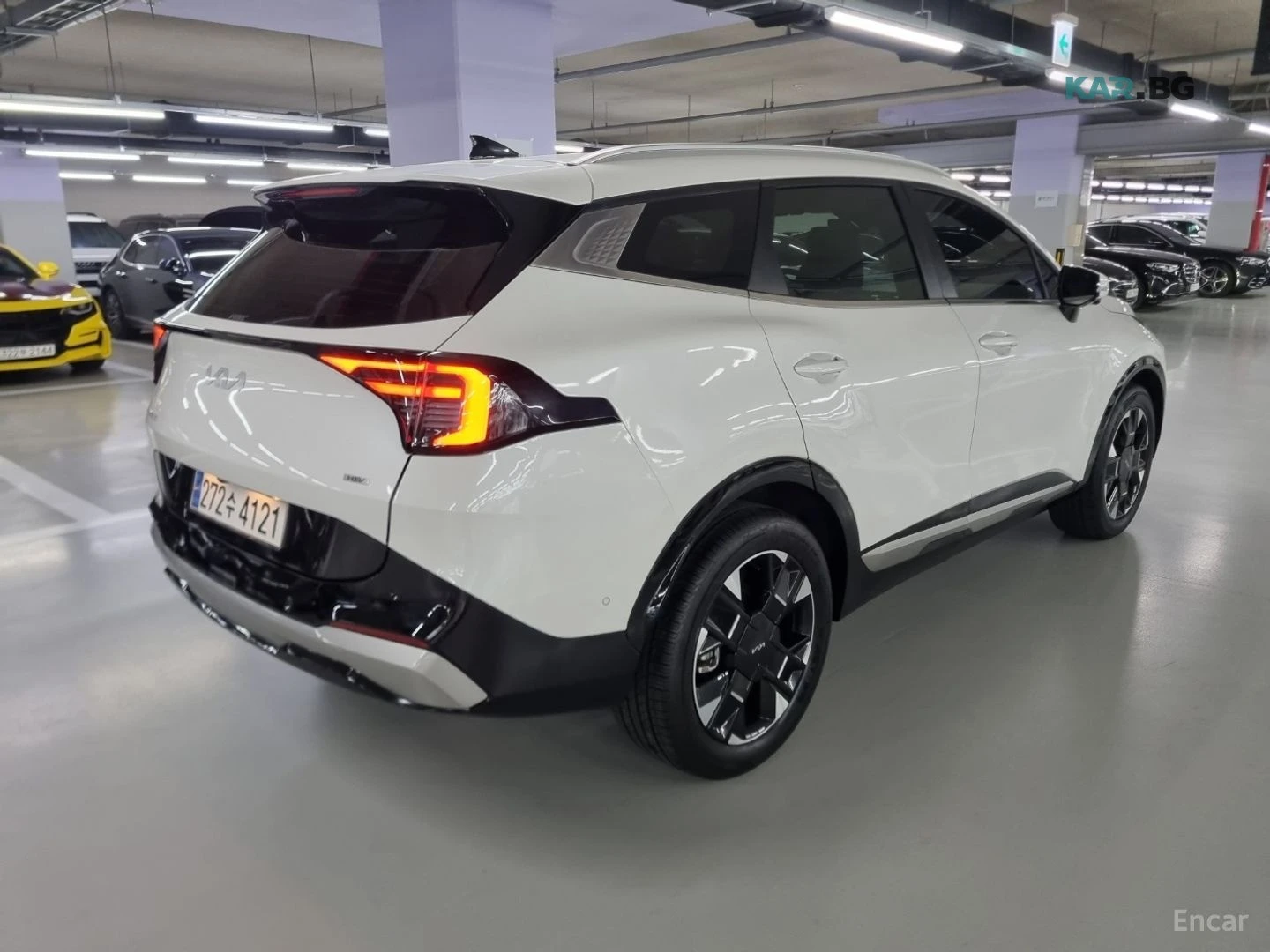 Kia Sportage ОБДУХВАНЕ* 360 КАМЕРА* ДВА КЛЮЧА* HEADUP, снимка 3 - Автомобили и джипове - 55403672