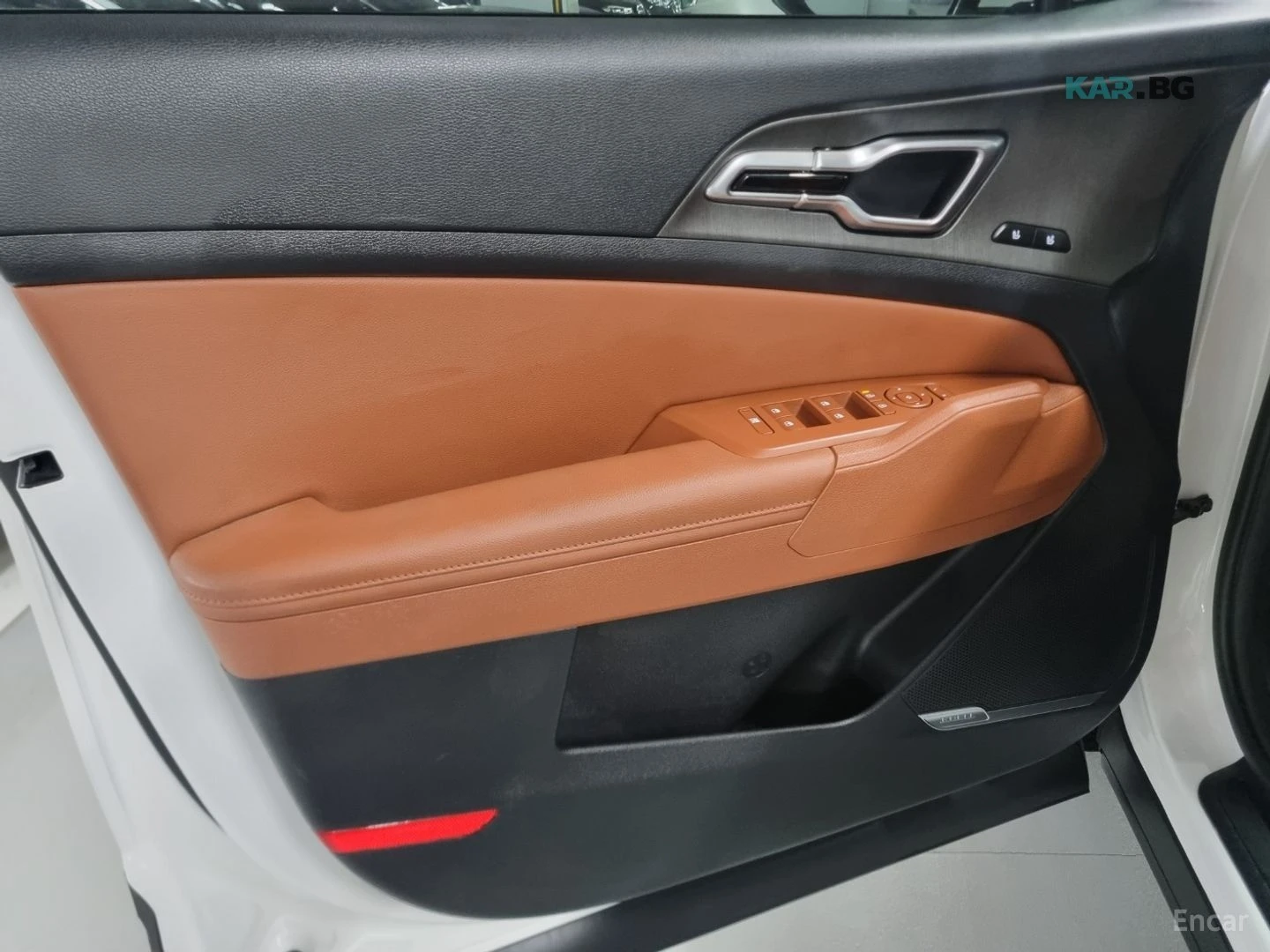 Kia Sportage ОБДУХВАНЕ* 360 КАМЕРА* ДВА КЛЮЧА* HEADUP, снимка 11 - Автомобили и джипове - 55403672