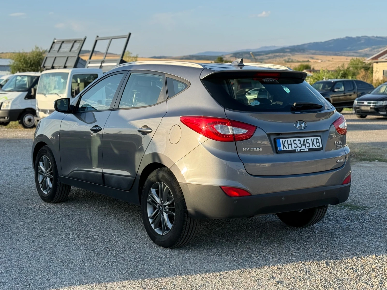 Hyundai IX35 2.0 CRDI, снимка 5 - Автомобили и джипове - 55806789