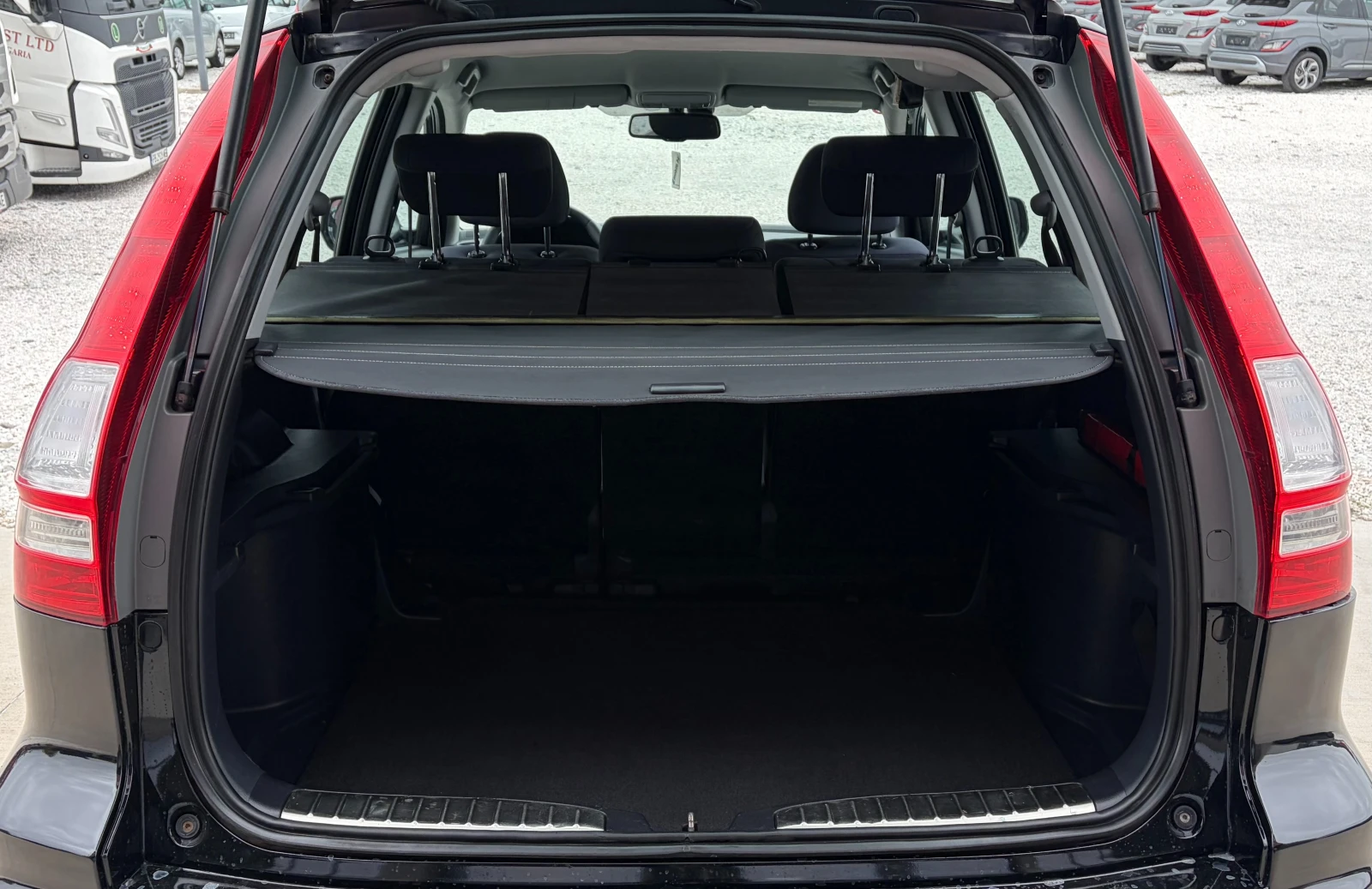 Honda Cr-v 2.2 i-DTEC 4x4, снимка 10 - Автомобили и джипове - 56701107