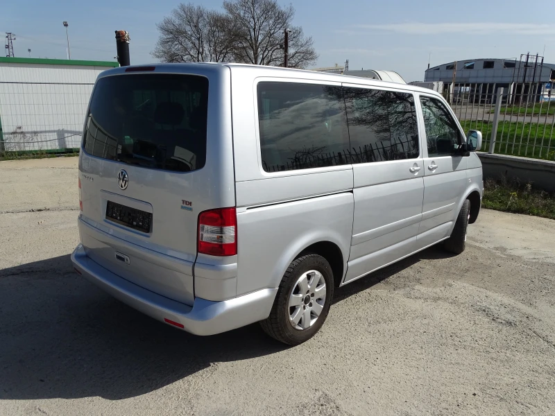 VW Multivan T 5, снимка 6 - Бусове и автобуси - 49931395