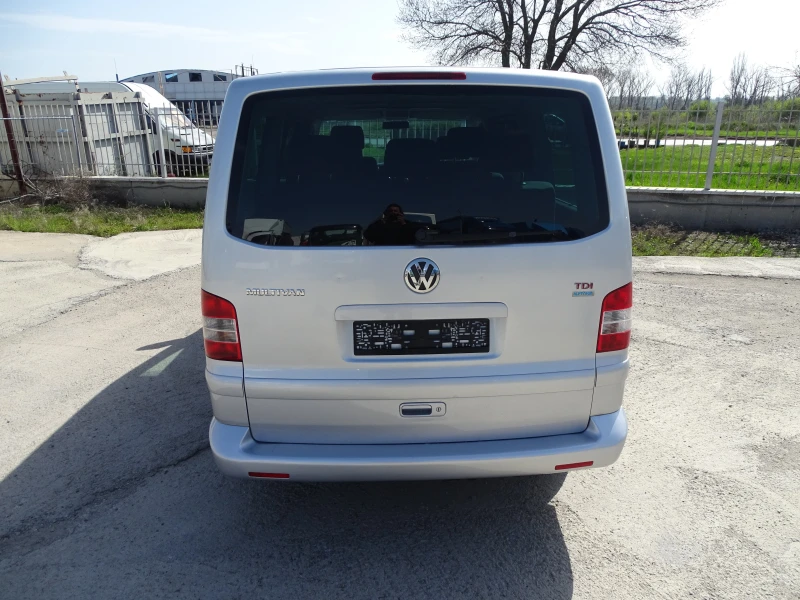 VW Multivan T 5, снимка 5 - Бусове и автобуси - 49931395