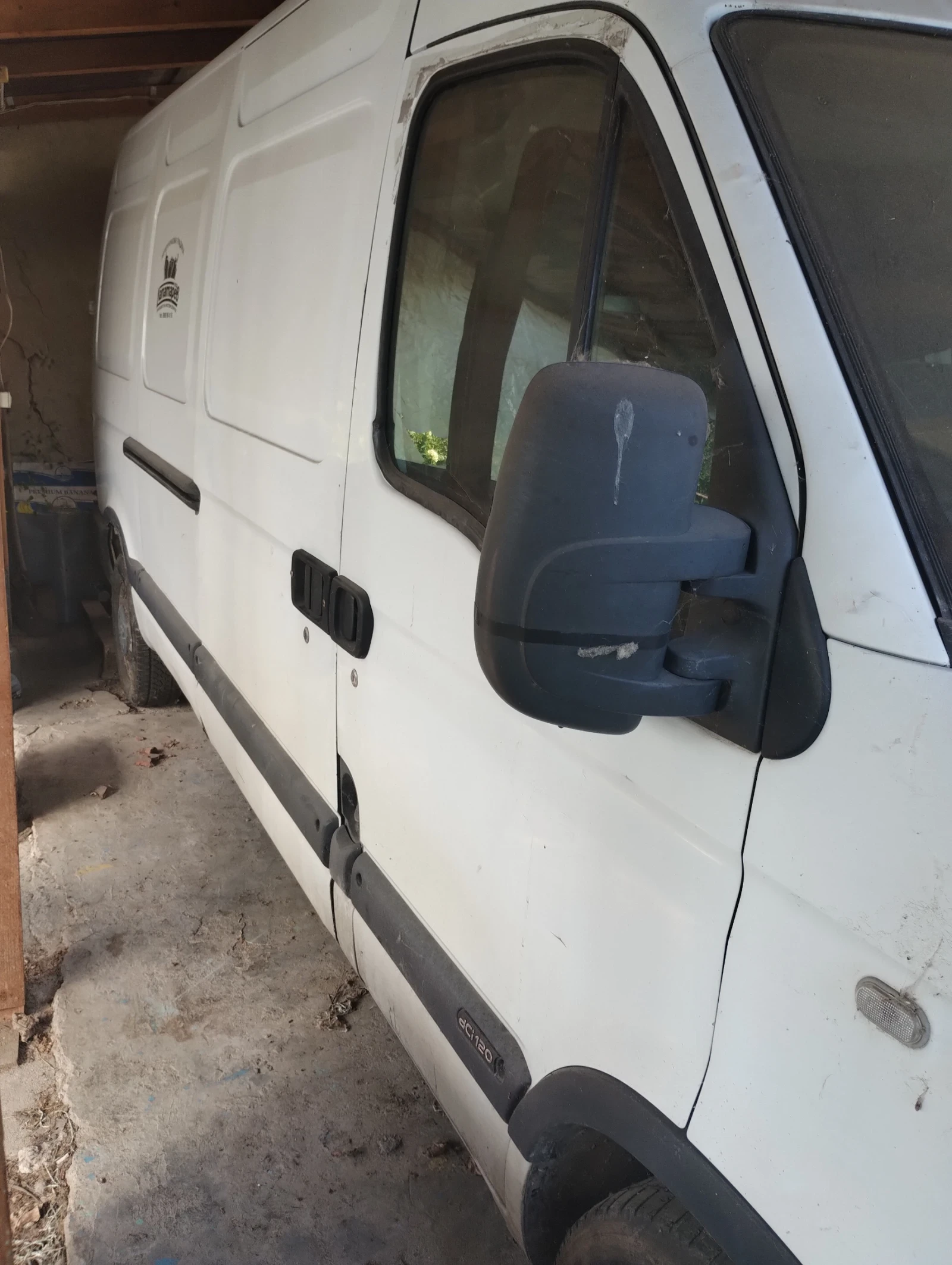 Renault Master Запазен 2.5д СПЕШНО Макси база + друг бус  - изображение 2