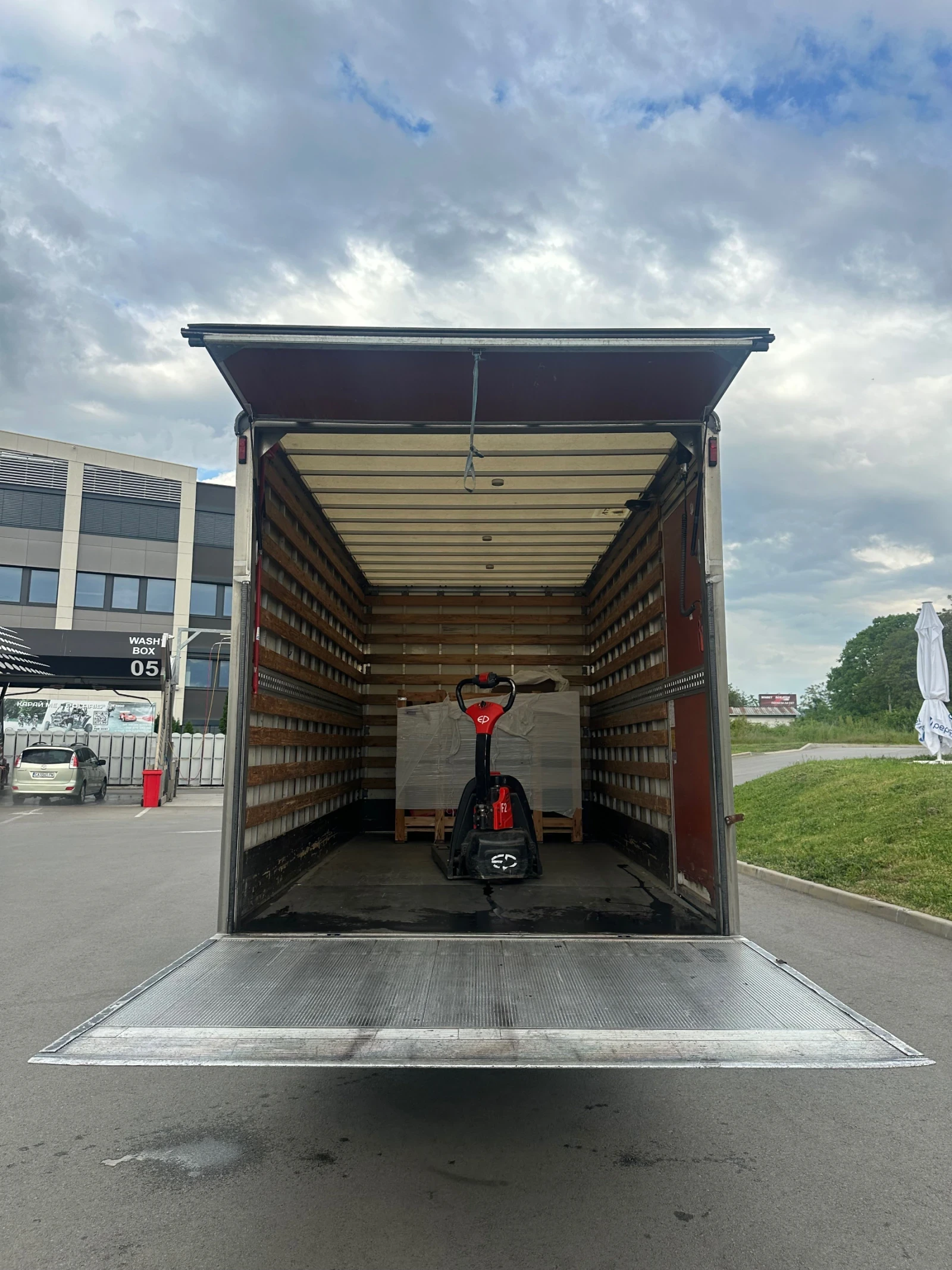 Iveco Daily 40C15, снимка 11 - Бусове и автобуси - 54633884