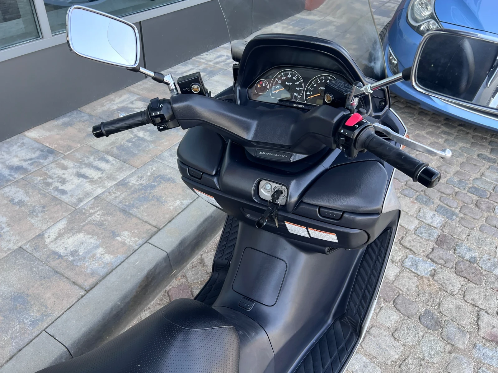 Suzuki Burgman 400 - изображение 10