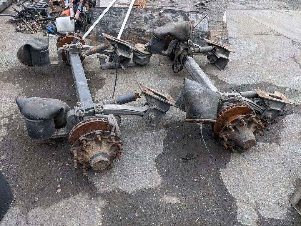  Schmitz   | Mobile.bg   5