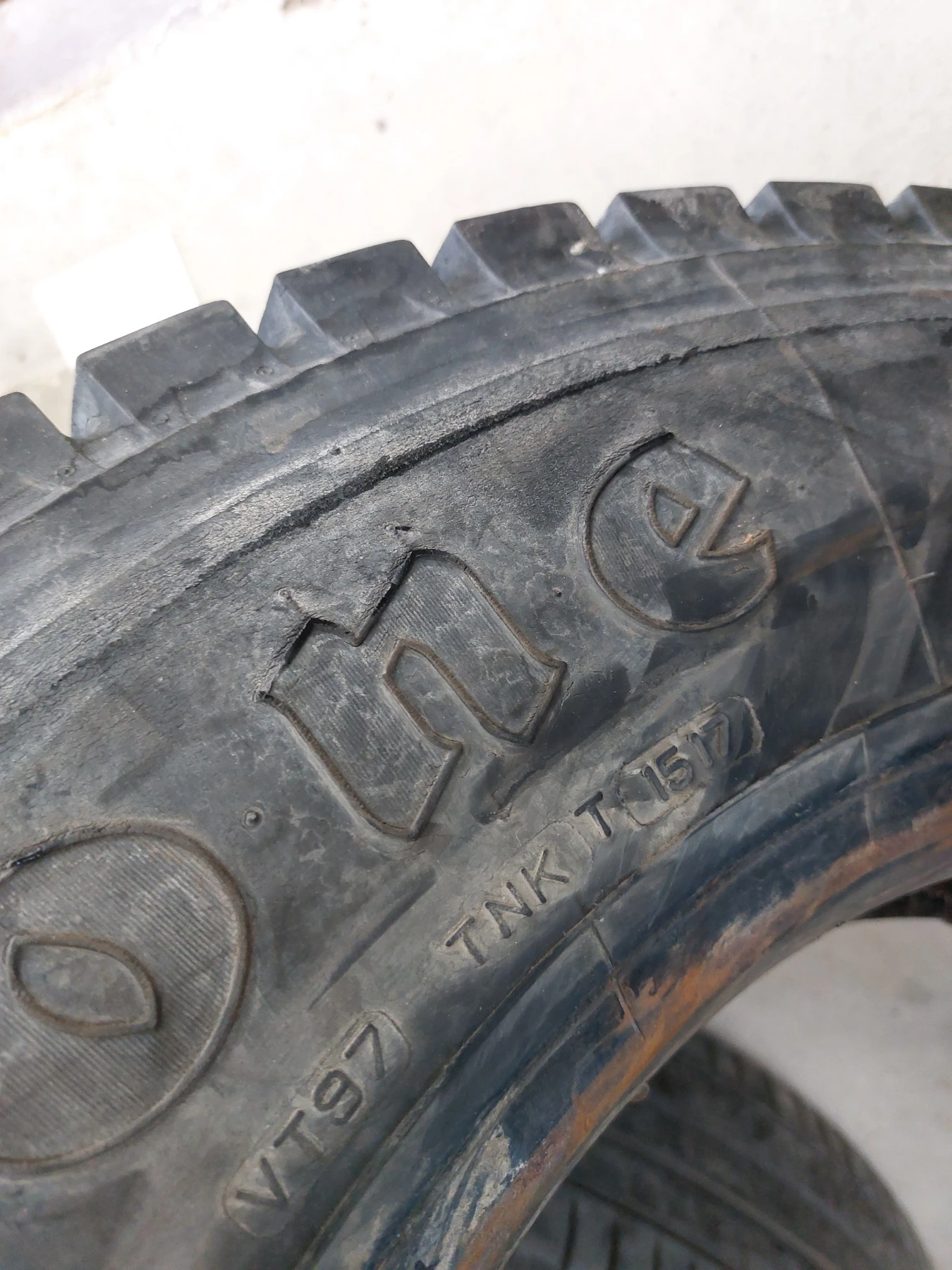 ���� 215/75R17.5 | Mobile.bg � ����������� 6