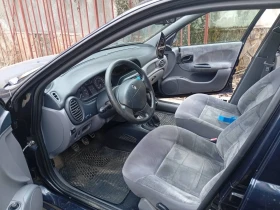 Renault Megane 1.6-16, снимка 2