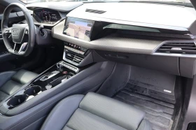 Audi E-Tron GT PREMIUM* PLUS* AWD* S* LINE* ДИСТРОНИК* ПАНОРАМА* , снимка 10