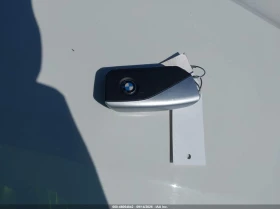 BMW iX xDrive50, снимка 11