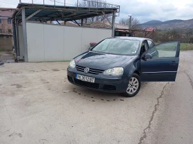     VW Golf 1.6i