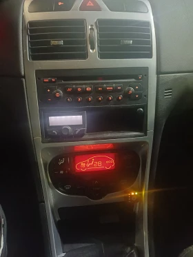 Peugeot 307 1.6 Газов Инжекцион, снимка 6