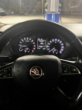 Skoda Octavia 1.6 TDI - 7499 € / 14666.77 лв. - 35513783 5