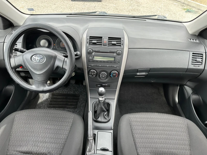 Toyota Corolla 1.4 D-4D, снимка 8 - Автомобили и джипове - 47308088