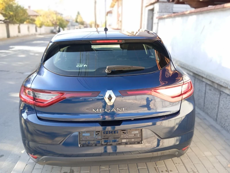 Renault Megane, снимка 6 - Автомобили и джипове - 48435271