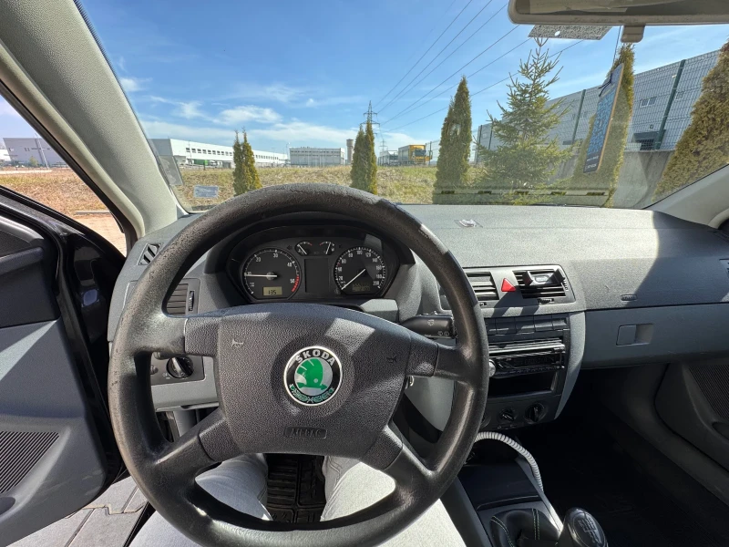 Skoda Fabia, снимка 9 - Автомобили и джипове - 49435122