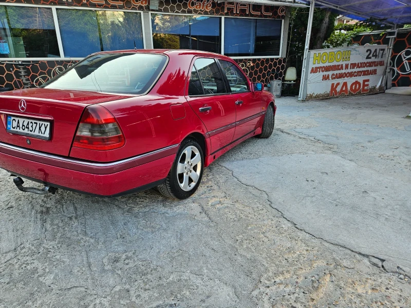 Mercedes-Benz C 250, снимка 2 - Автомобили и джипове - 52257997