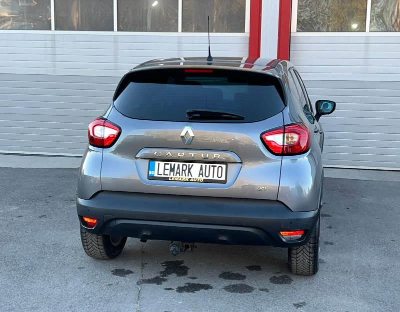 Renault Captur 1.5DCI AUTOMATIK KEY LESS START STOP EVRO 5B, снимка 8 - Автомобили и джипове - 51565531