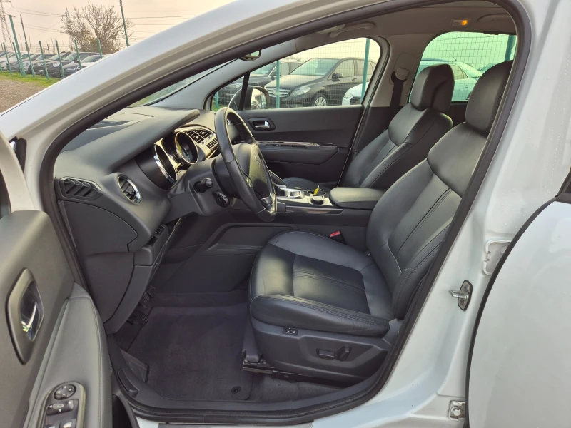 Peugeot 3008 1, 6 HDI, снимка 13 - Автомобили и джипове - 52648866