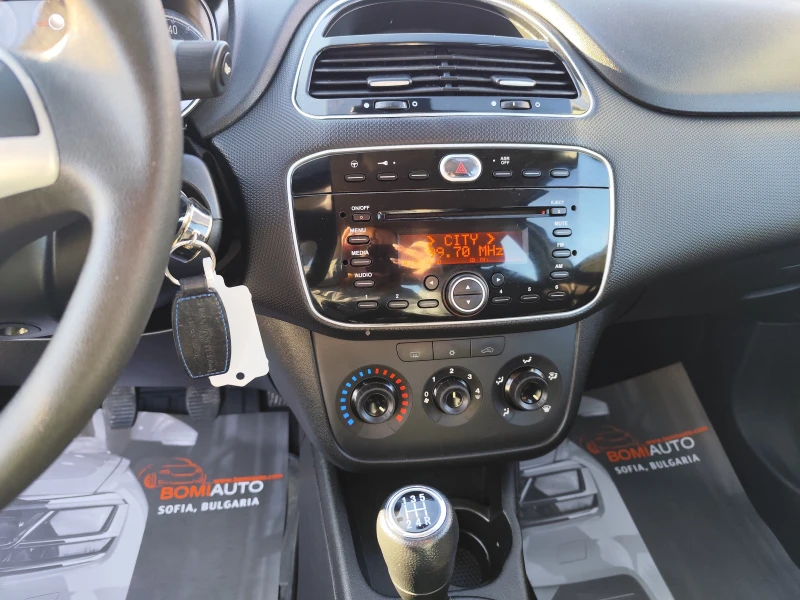 Fiat Punto 1.3mJTD* EURO5B* LED* 120000km!, снимка 9 - Автомобили и джипове - 52733587