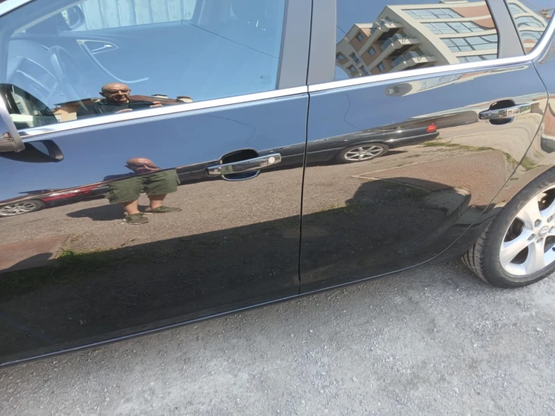 Opel Astra 1, 6 турбо, снимка 7 - Автомобили и джипове - 53119258