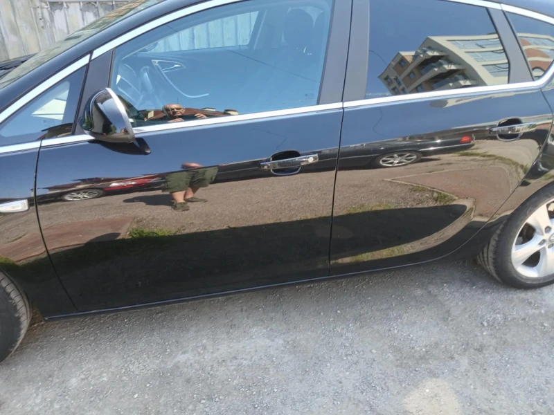 Opel Astra 1, 6 турбо, снимка 17 - Автомобили и джипове - 53119258