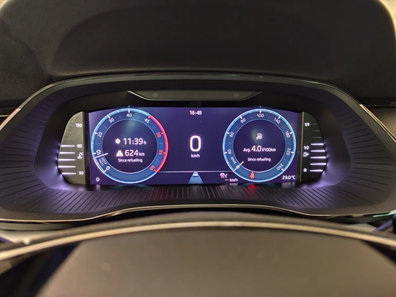 Skoda Octavia 2.0TDI VIRTUAL/DISTRONIC/AMBIENT, снимка 11 - Автомобили и джипове - 53155958