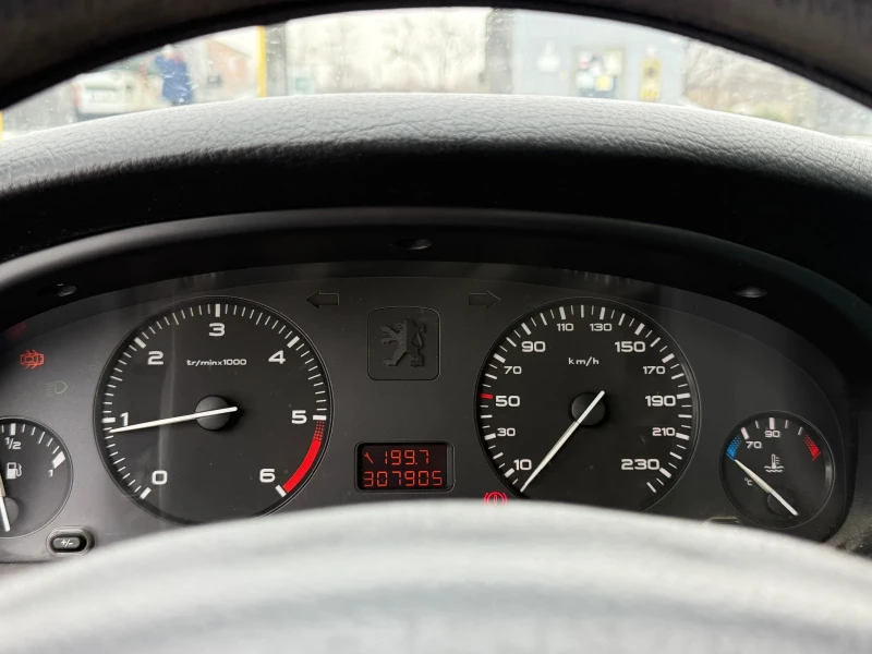 Peugeot 406 2.0 HDI, снимка 6 - Автомобили и джипове - 53186789