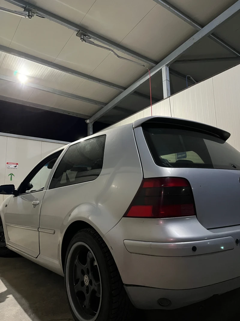 VW Golf, снимка 4 - Автомобили и джипове - 53455282