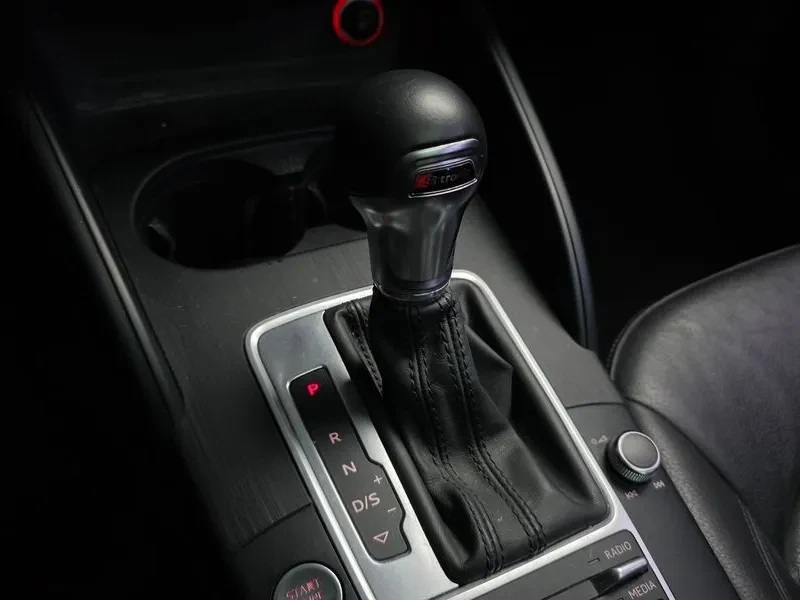 Audi A3 2.0 TDI, снимка 17 - Автомобили и джипове - 54971521