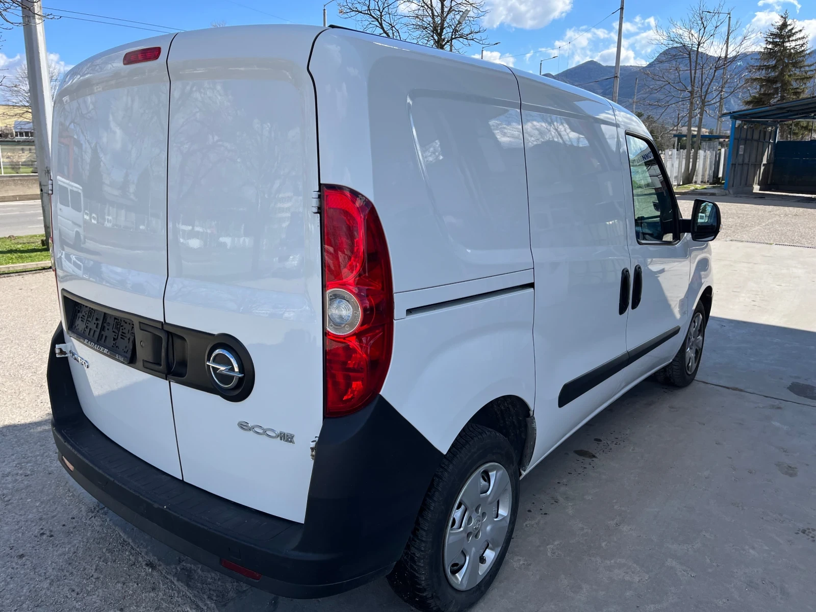 Opel Combo 1.3EURO6 - изображение 5