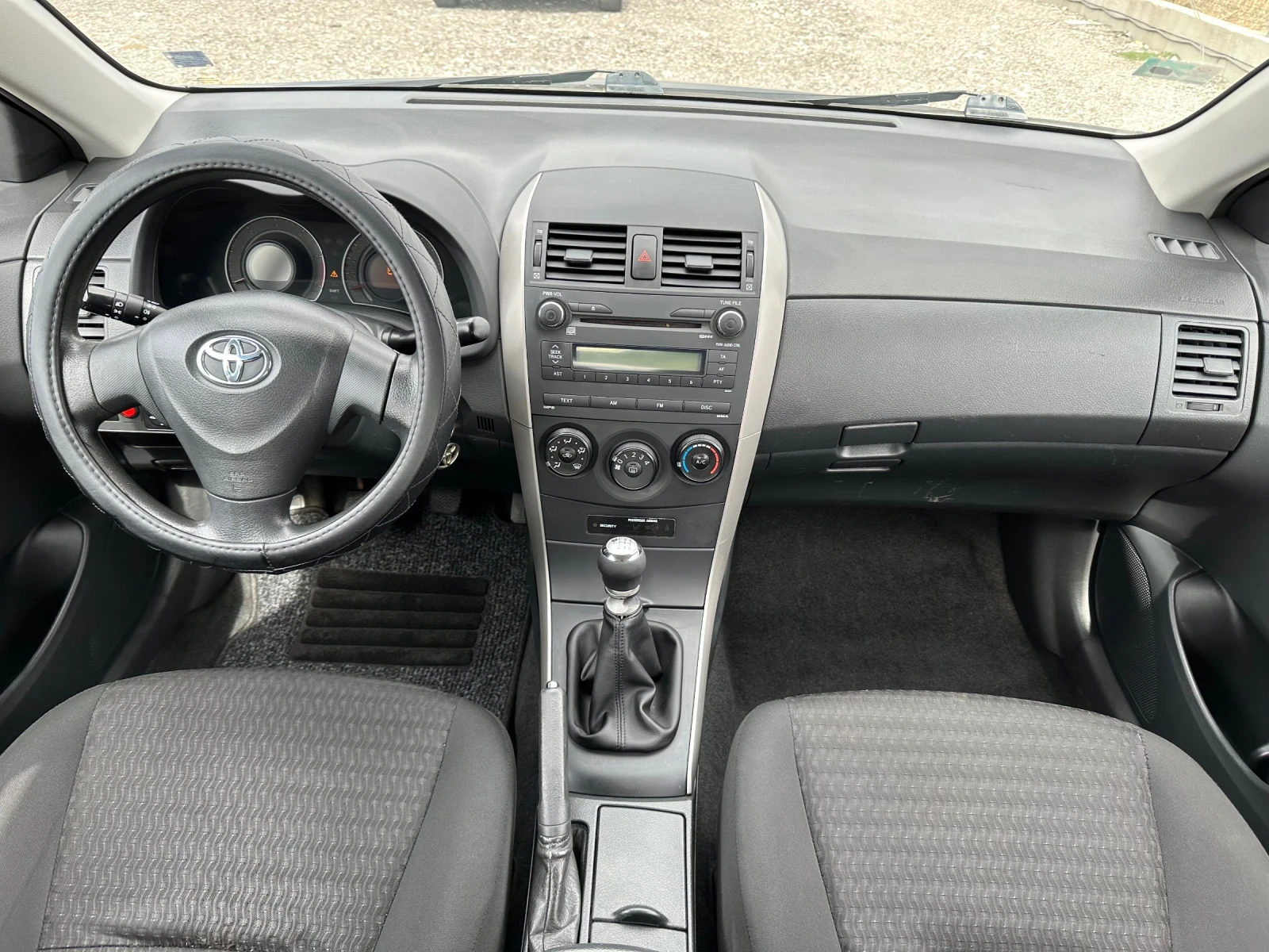 Toyota Corolla 1.4 D-4D - изображение 8