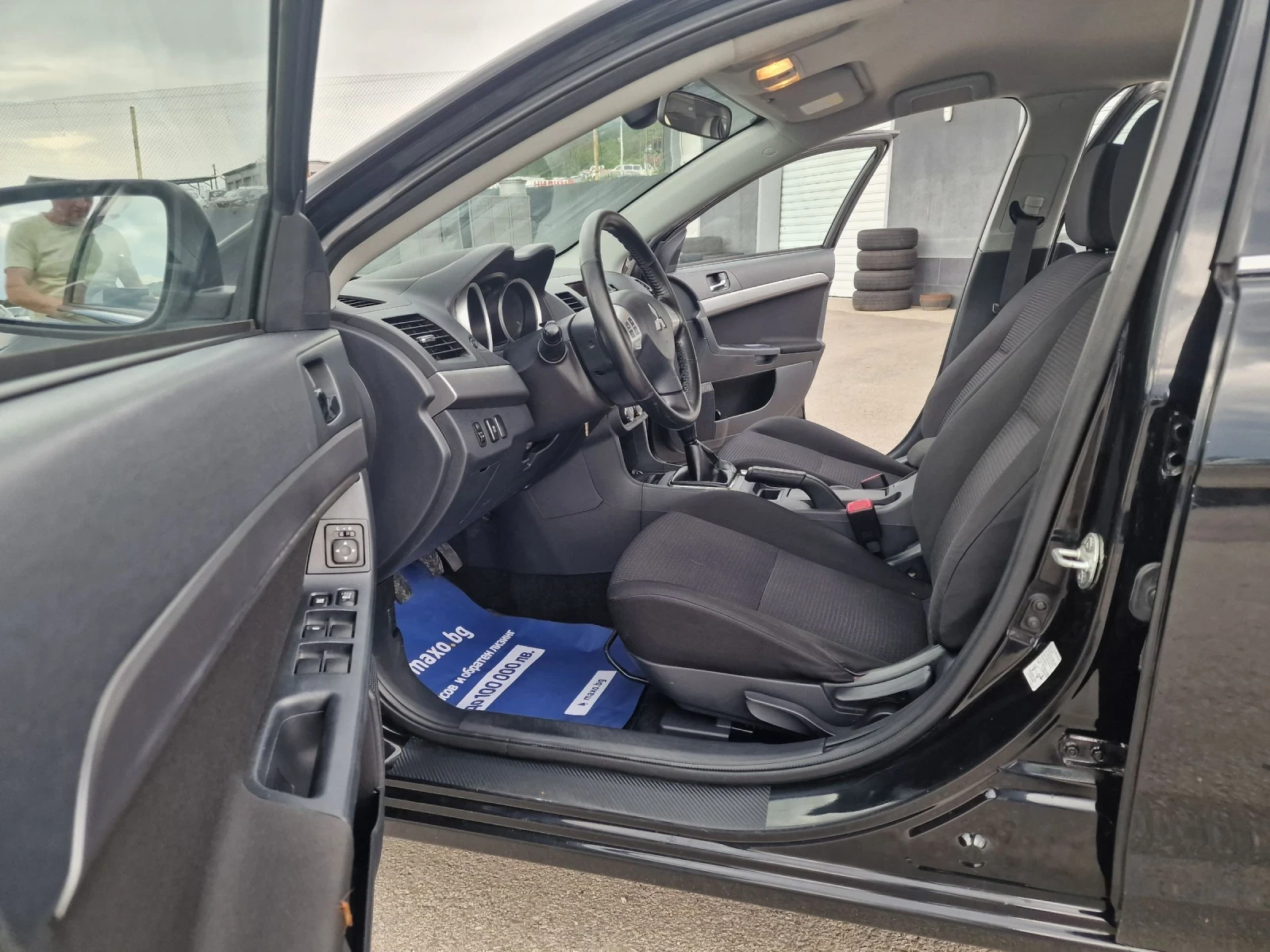 Mitsubishi Lancer 1.6i - изображение 9