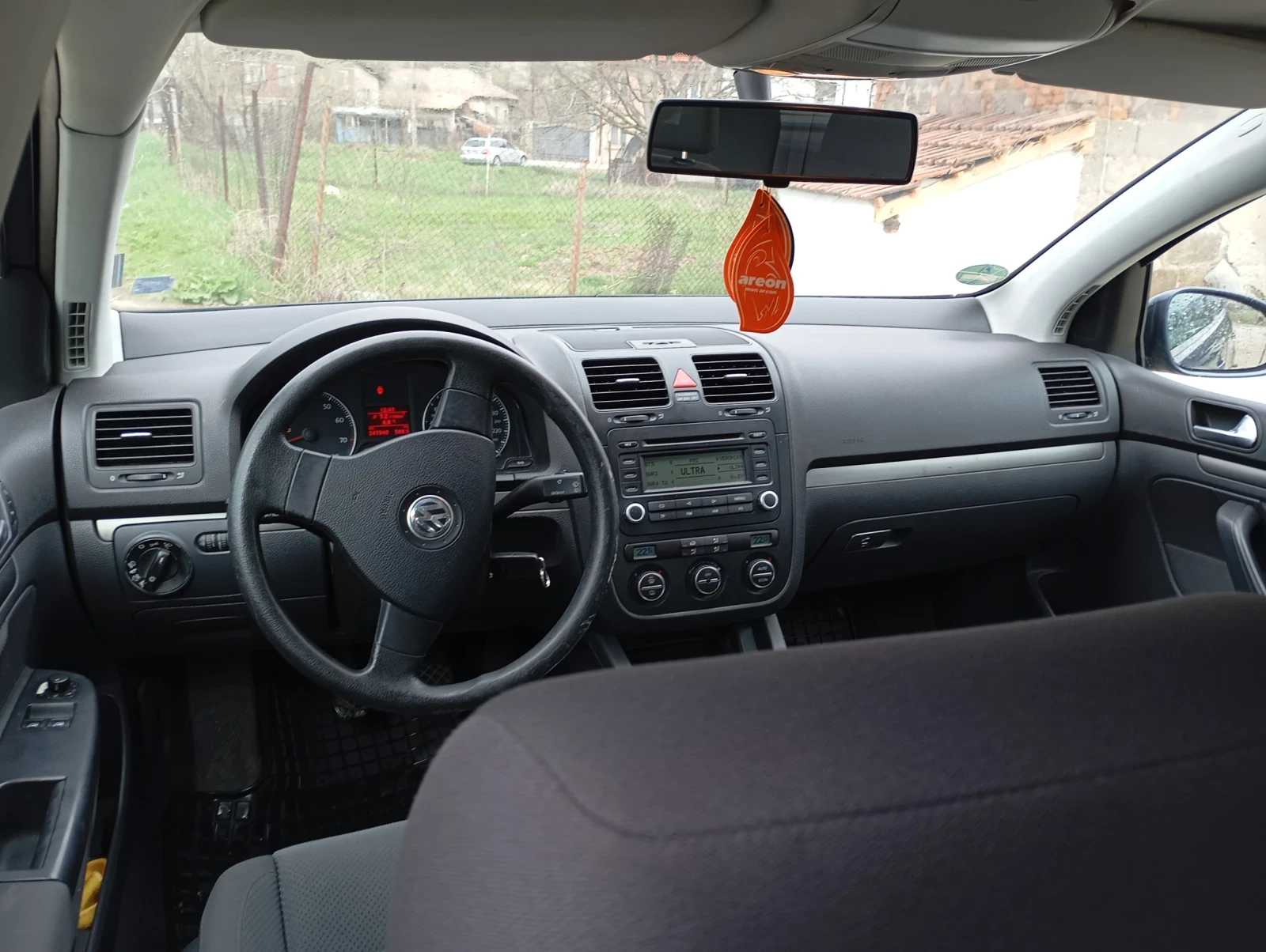 VW Golf 1.6i - изображение 5