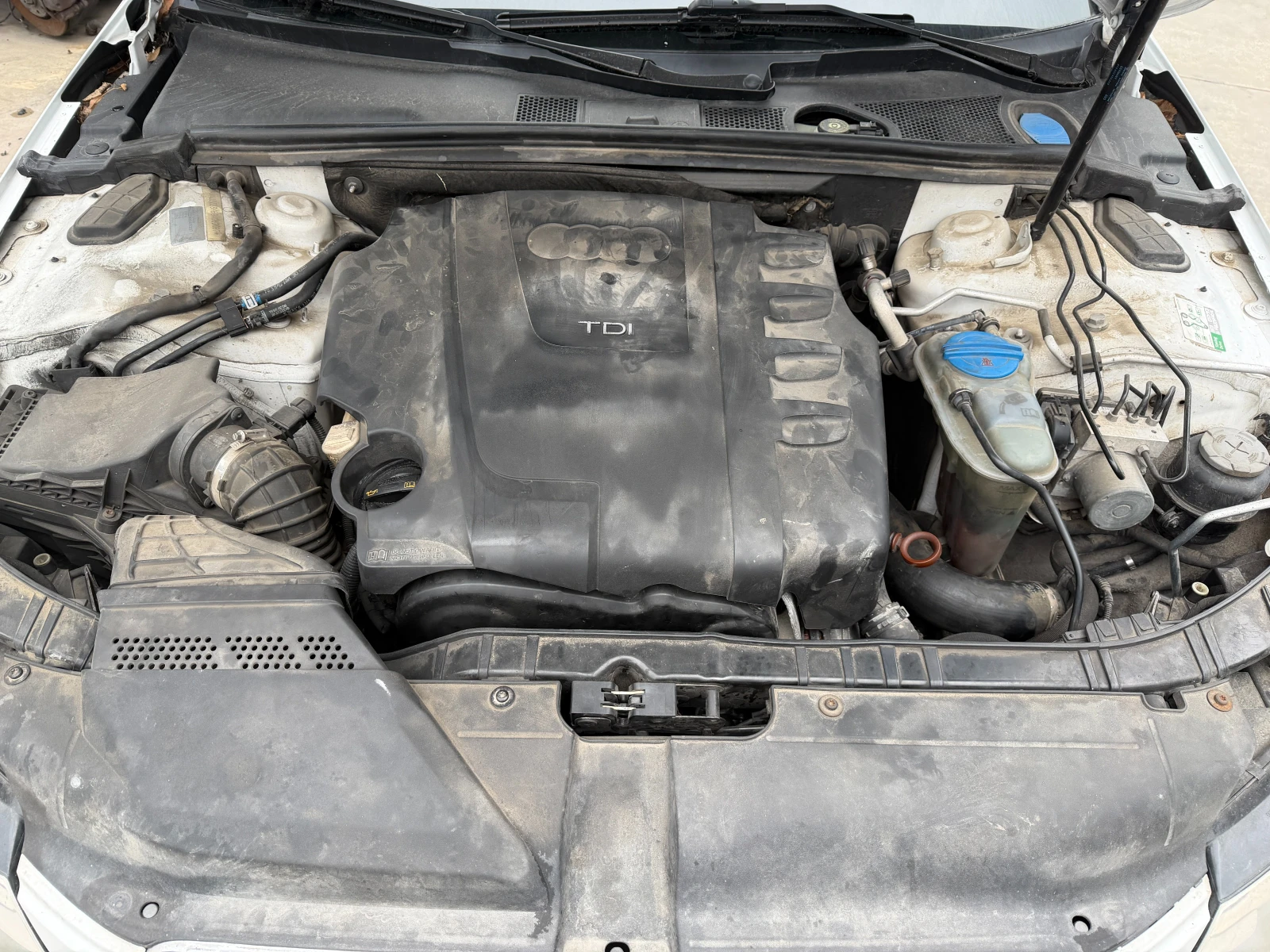 Audi A4 2.0 TDI/CAGA - изображение 6