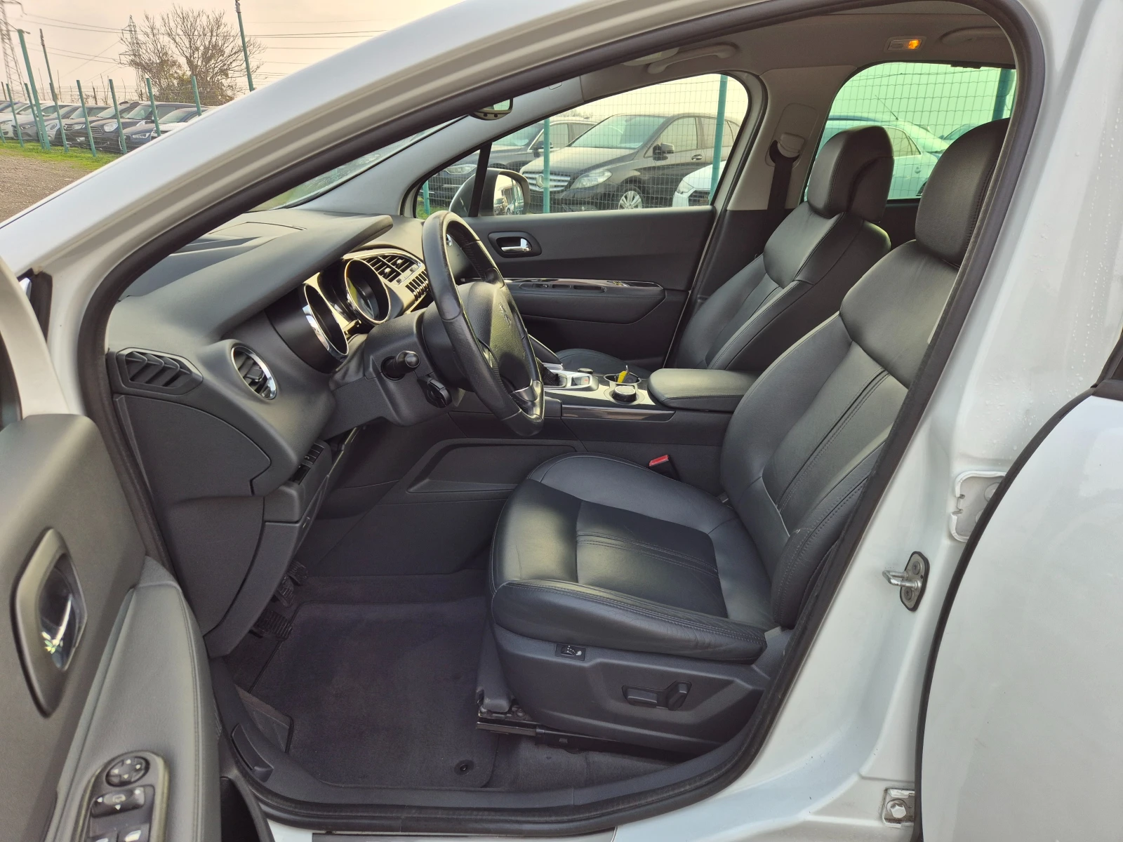 Peugeot 3008 1, 6 HDI | Mobile.bg   13